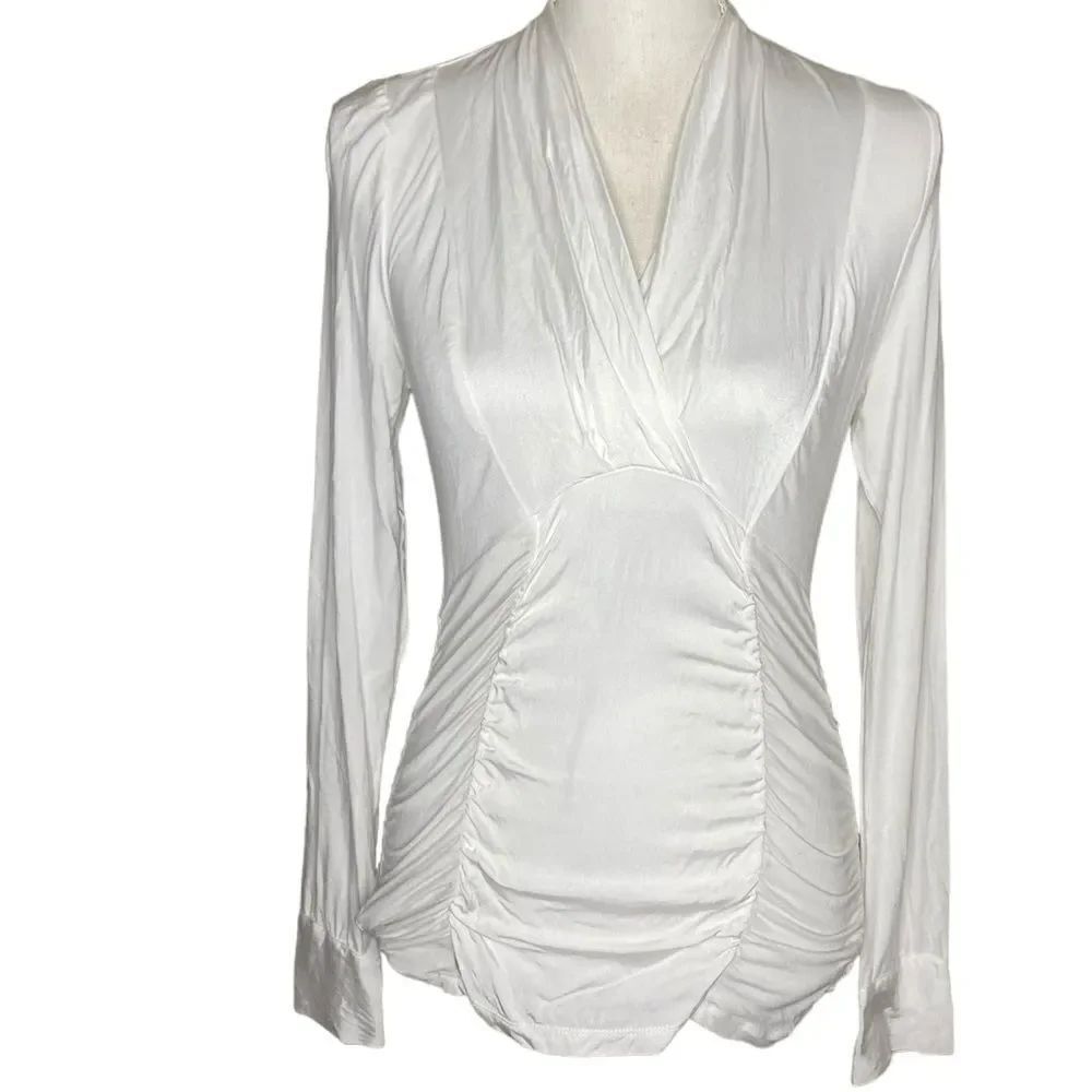 CAbi The Boss Sz Sm Creamy White Draped V Neck Satin Inlay Rushed Front Blouse